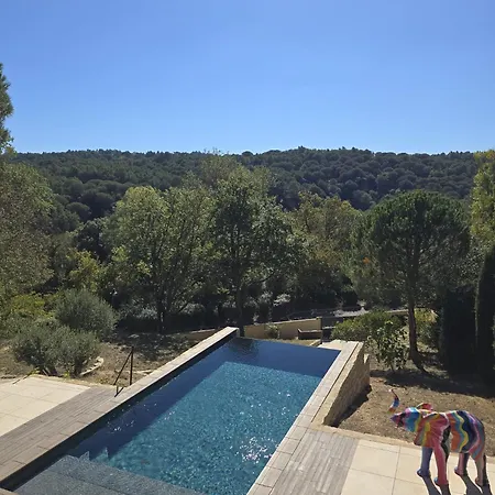 Proche Et Foret Carcasona