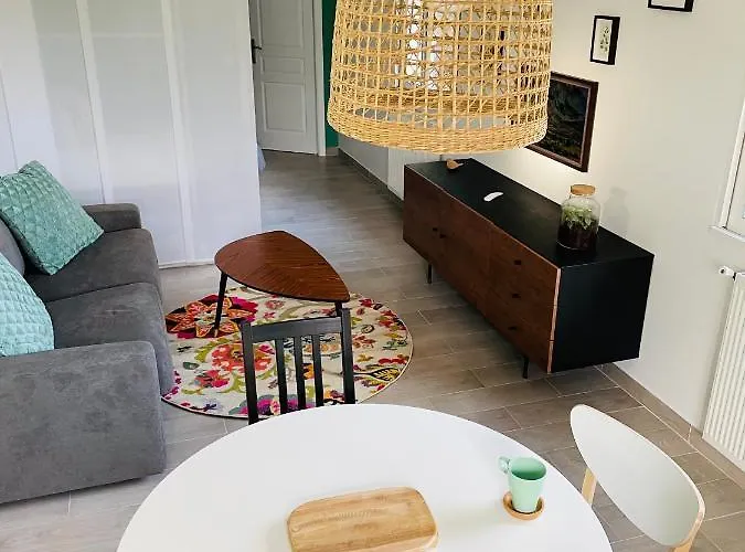 アパート Proche Et Foret *